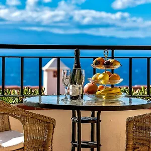  Apartment Ocean View